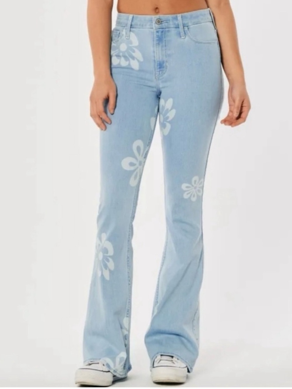 Hollister High Rise Flared Jeans with Flower Print Size 23R 00R